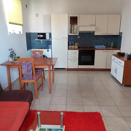 Latmo Apartment