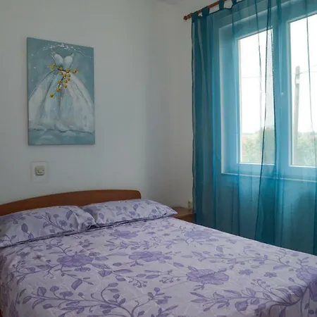 Apartment Latmo *