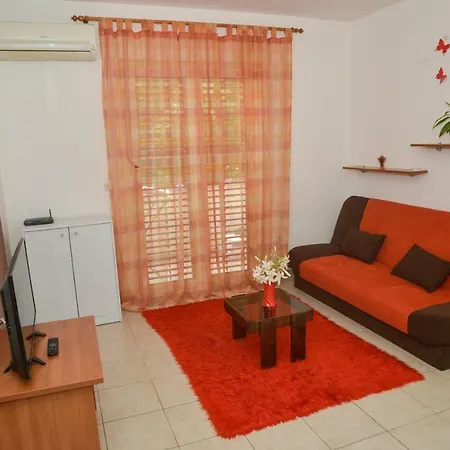 Apartment Latmo