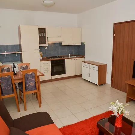 Apartman Latmo